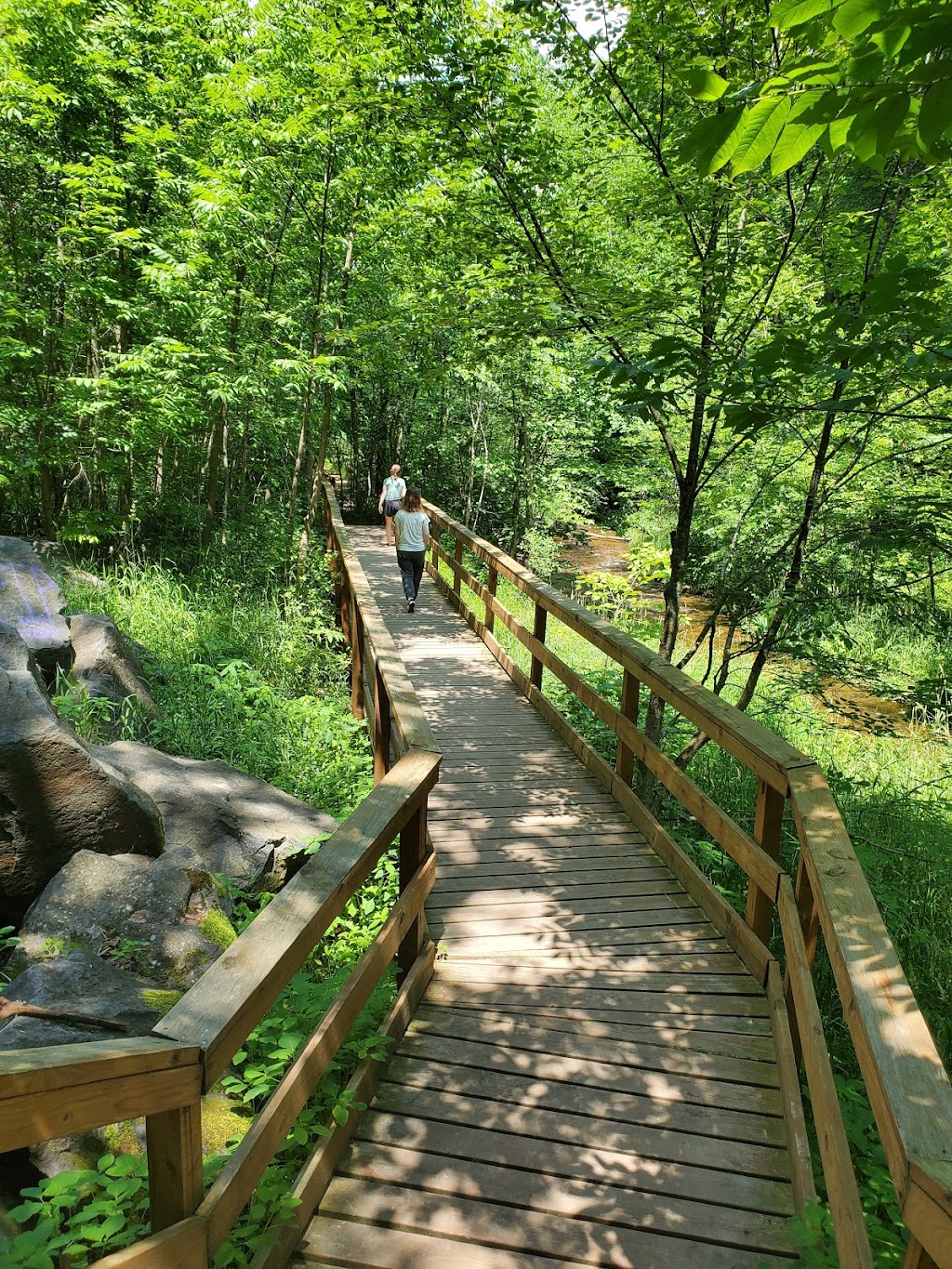 Wilke Glen and Cascade Falls | 101 N Cascade St, Osceola, WI 54020, USA | Phone: (715) 755-3300