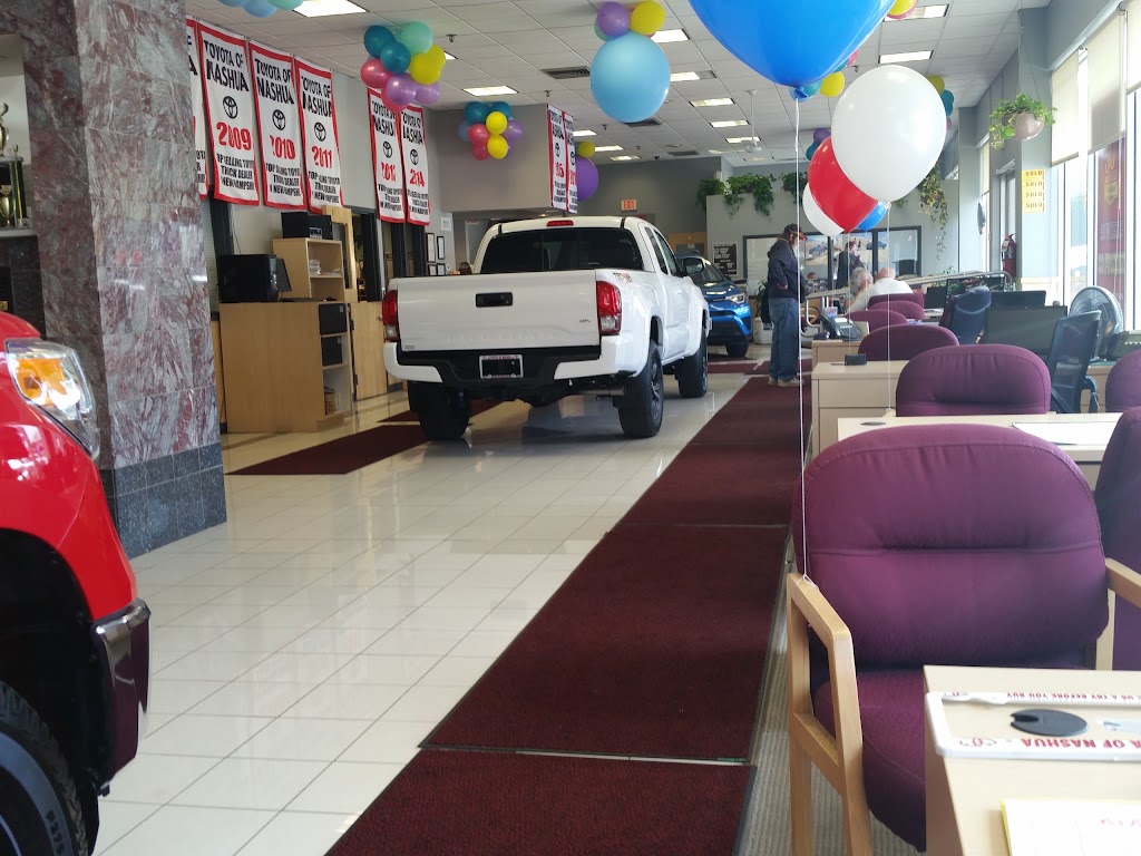 Toyota Truck Center | 3 Graham Dr, Nashua, NH 03060, USA | Phone: (603) 891-1900