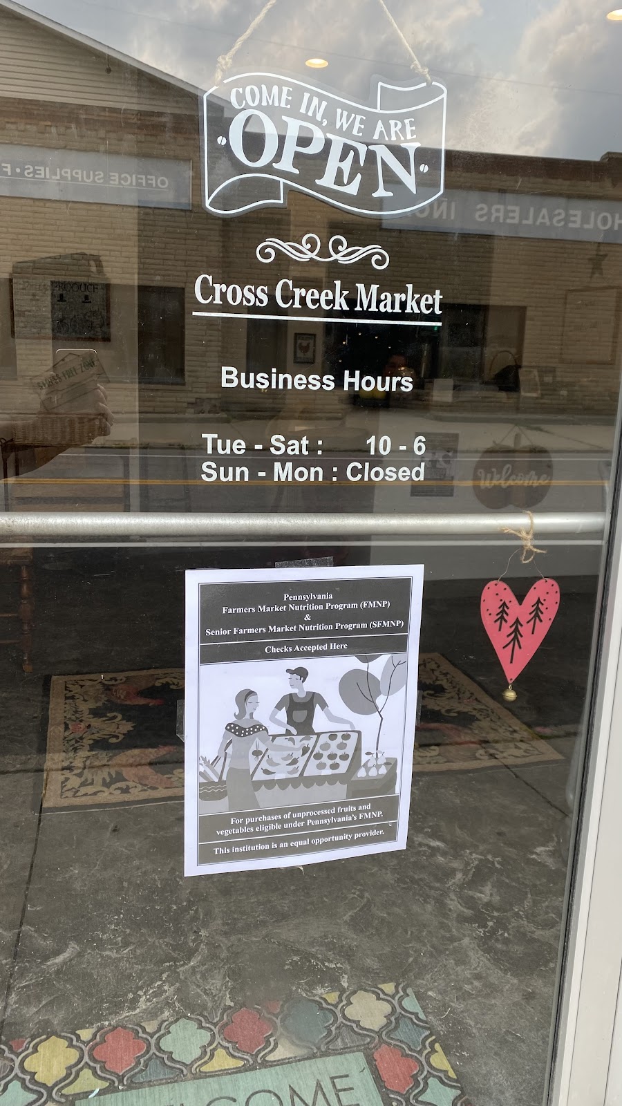 Cross Creek Farm Market | 1944 Smith Township State Rd, Slovan, PA 15078, USA | Phone: (724) 947-4741