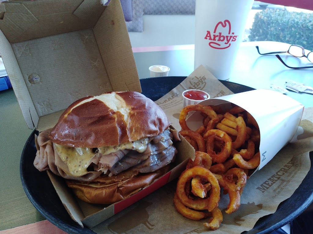 Arbys | 8290 Rosedale Hwy, Bakersfield, CA 93308 | Phone: (661) 587-7314