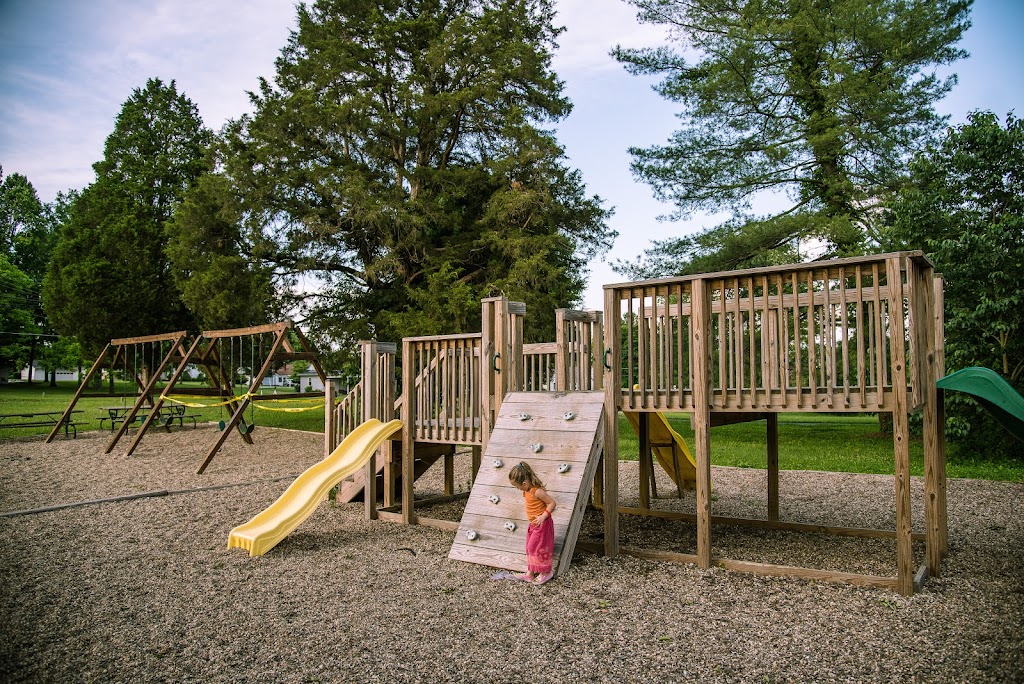 Lincoln Hills Christian Church | 1130 Dale Ave, Corydon, IN 47112, USA | Phone: (812) 738-8253