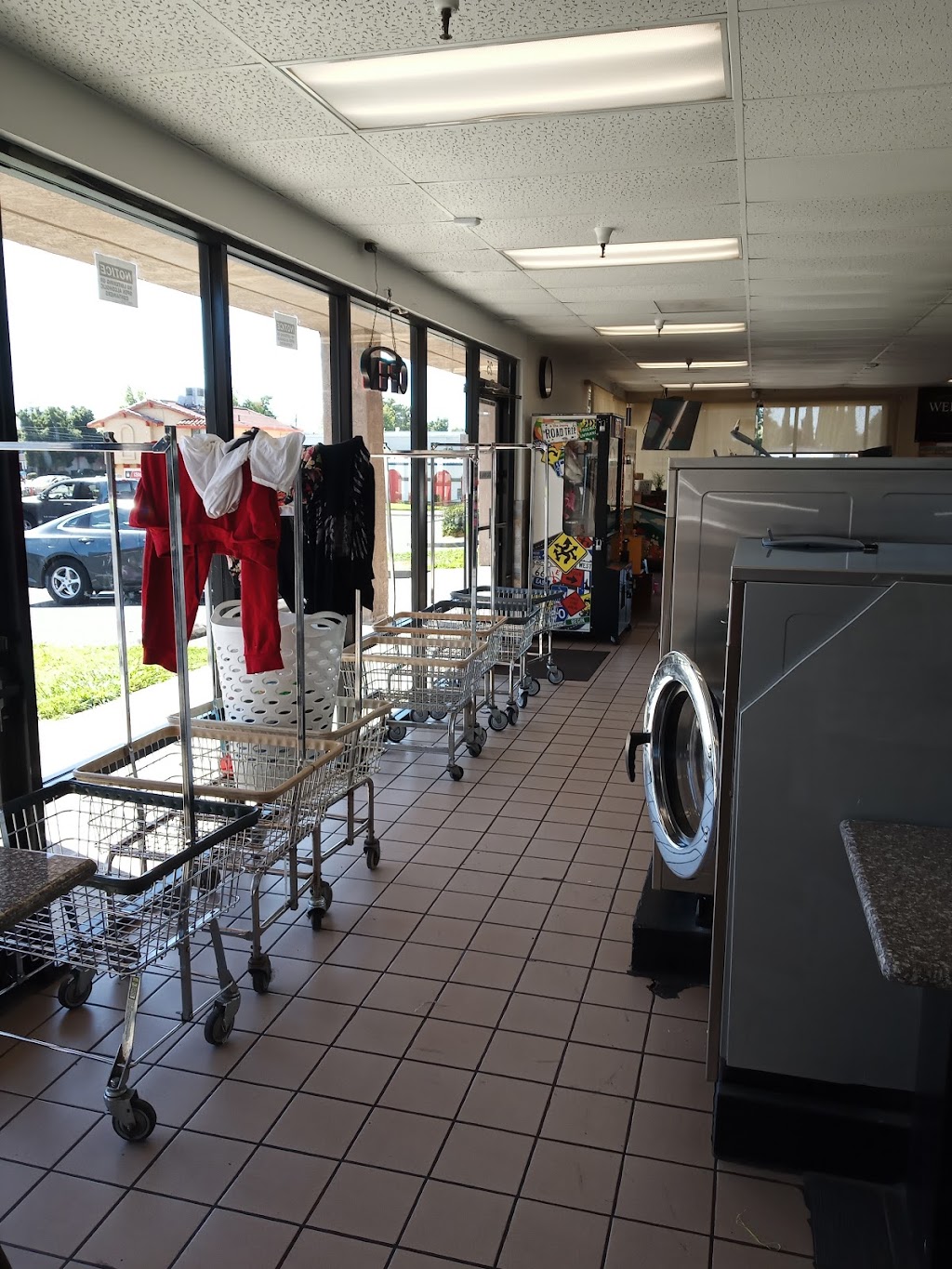 Happy Coin Laundry | 3901 Madison Ave #25, North Highlands, CA 95660, USA | Phone: (925) 329-5848