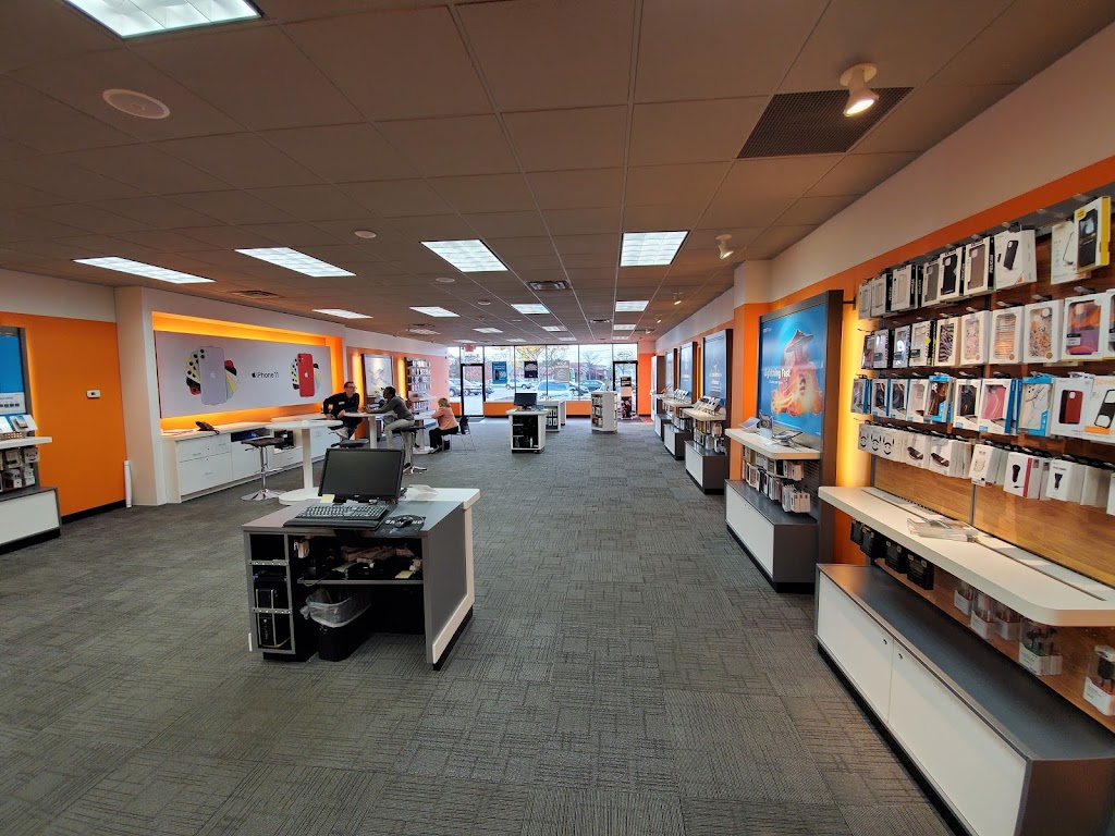 AT&T Store | 9570 Mentor Ave J, Mentor, OH 44060, USA | Phone: (440) 352-7300