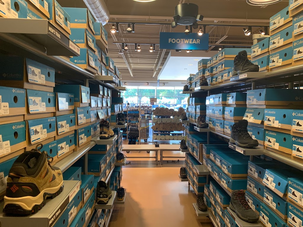 Columbia Factory Store | 5715 Richmond Rd, Williamsburg, VA 23188, USA | Phone: (757) 564-7604