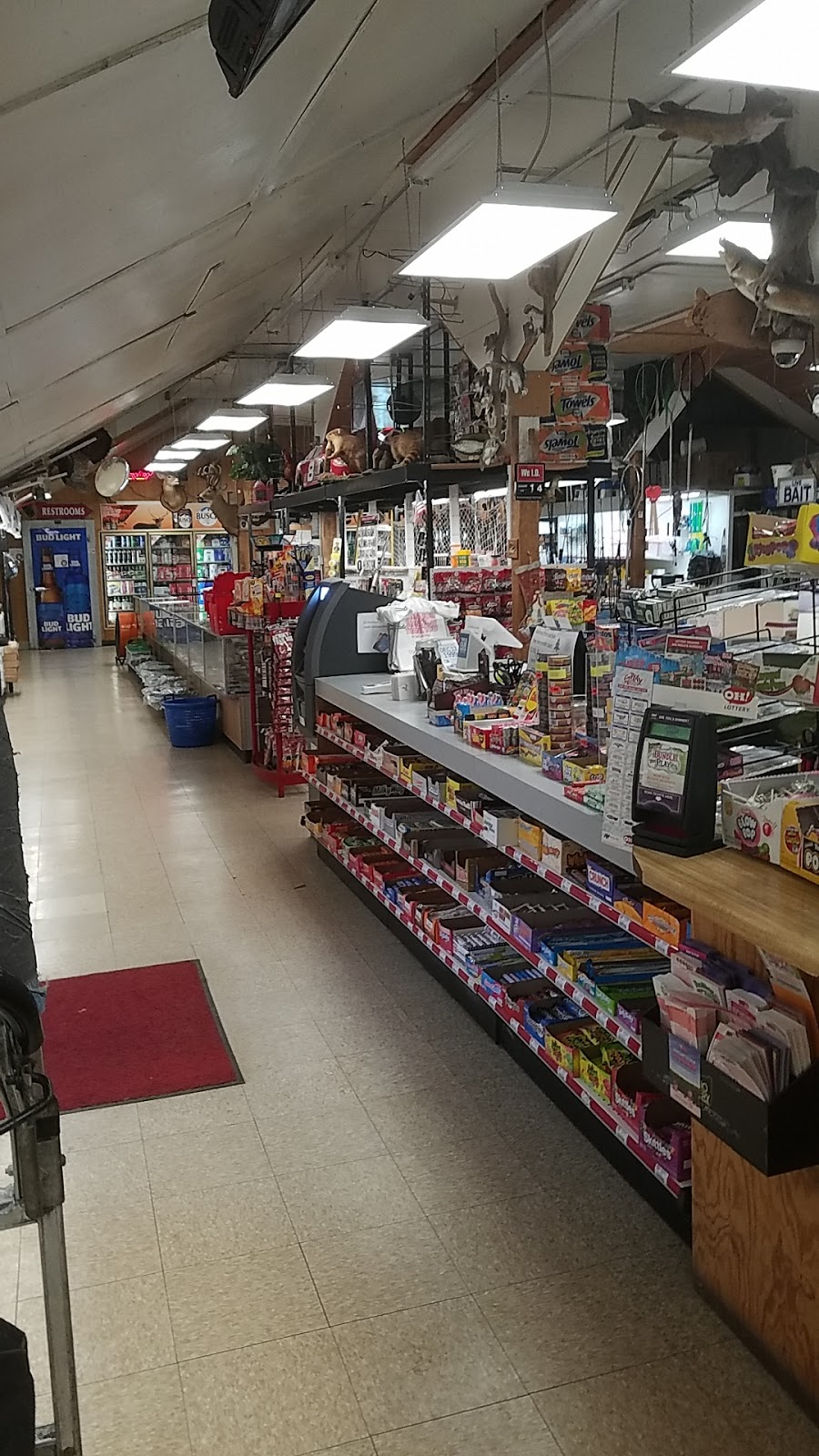 Frosties Bait & Tackle | 14761 Crownover Mill Rd, New Holland, OH 43145, USA | Phone: (740) 506-4937