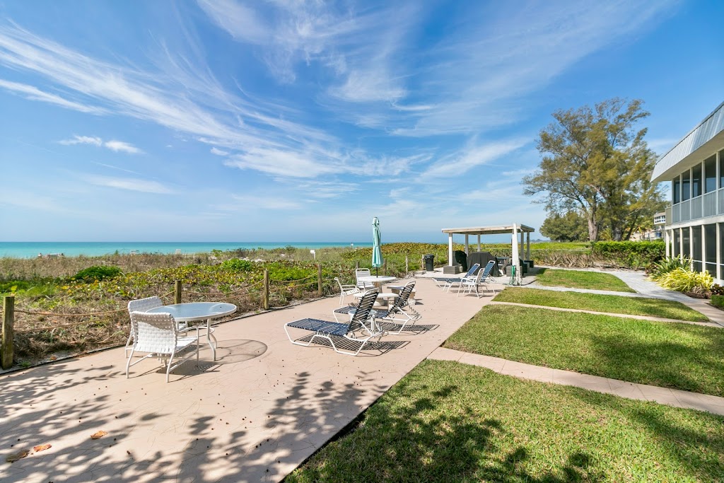 Outrigger Resort by RVA | 5155 Gulf of Mexico Dr, Longboat Key, FL 34228, USA | Phone: (800) 237-9505