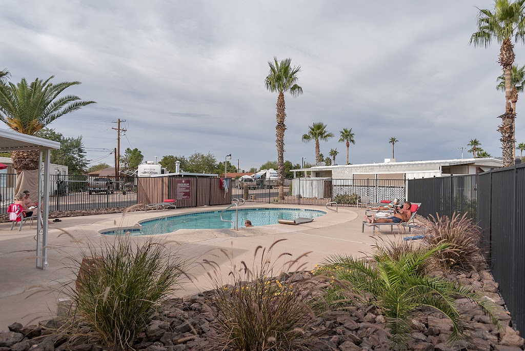 Rosehaven Estates | 10540 E Apache Trail, Apache Junction, AZ 85120, USA | Phone: (480) 986-4132