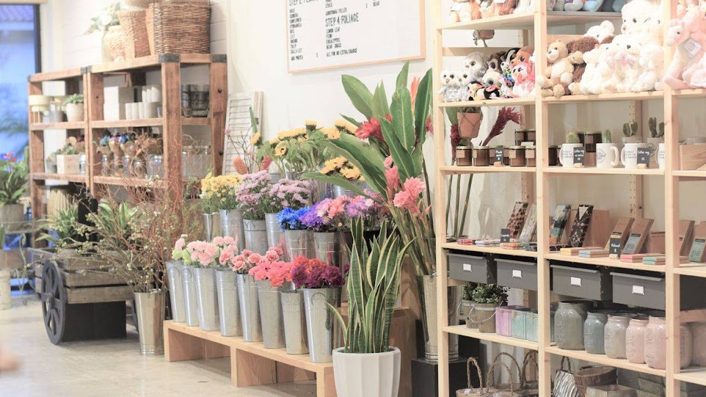 FLOWERFUL | 24191 Paseo De Valencia D, Laguna Woods, CA 92637, USA | Phone: (949) 586-2110