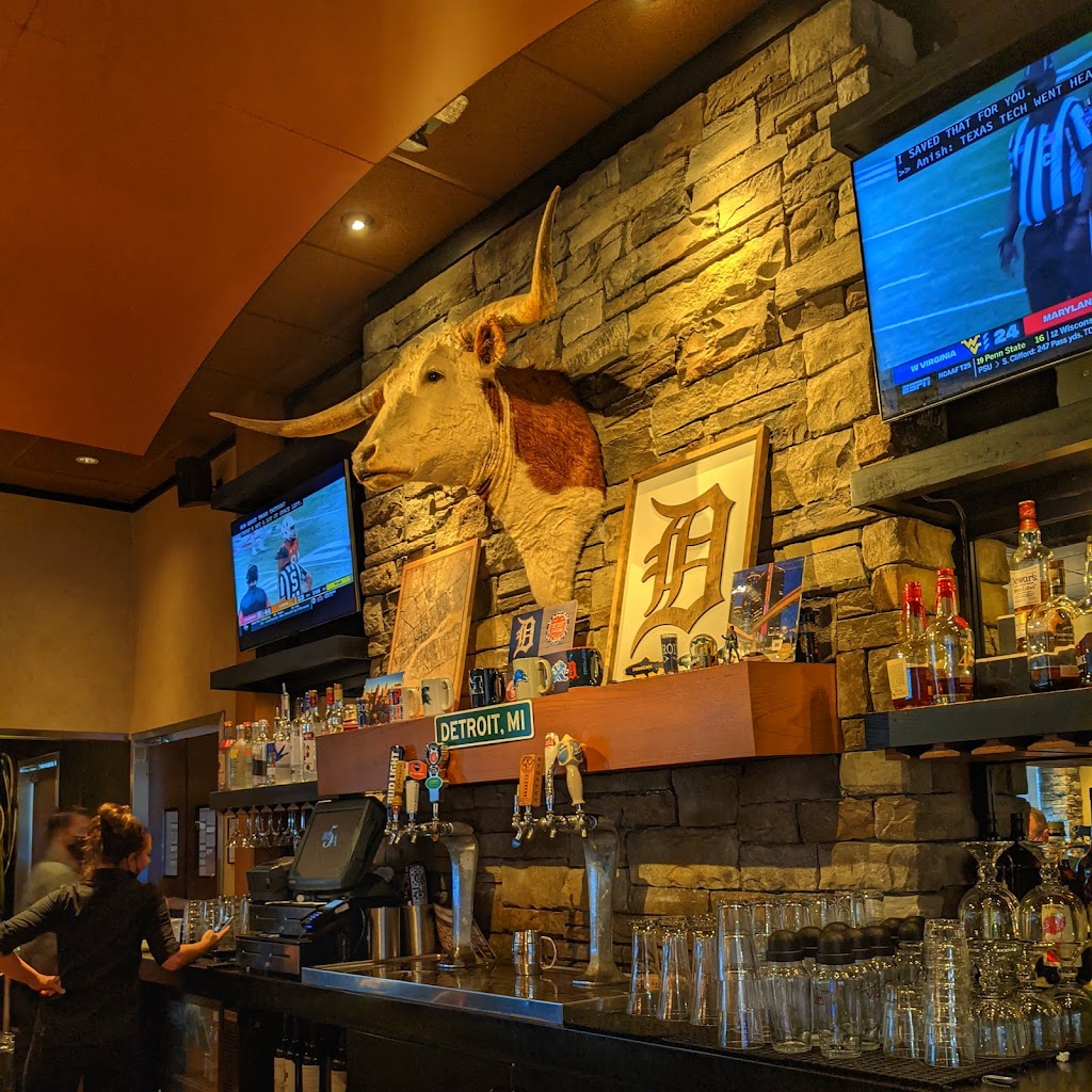 Longhorn Steakhouse | McNamara Terminal, near Gate A66, Detroit Metropolitan Wayne County Airport, Worldgateway Pl, Detroit, MI 48242, USA | Phone: (734) 921-1190