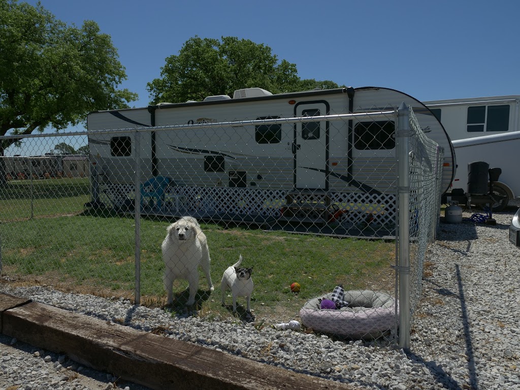 Clean Living RV Park | 14557 Farm to Market Rd 730 N, Azle, TX 76020, USA | Phone: (817) 813-8050