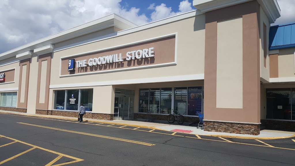 Goodwill Store & Donation Center | 3035-B NJ-35, Hazlet, NJ 07730, USA | Phone: (732) 566-0277