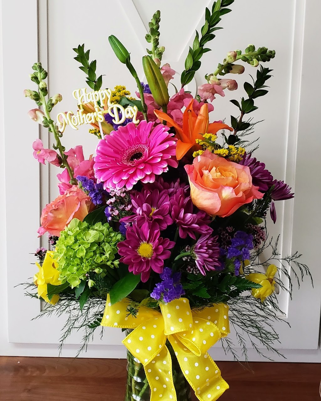 Taylord Flowers For You | 2210 W 2nd St, Taylor, TX 76574, USA | Phone: (512) 352-6792