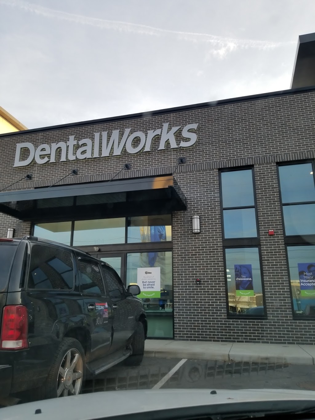 DentalWorks Clearwater | 4025 E 82nd St Ste 104, Indianapolis, IN 46250, USA | Phone: (317) 913-0480