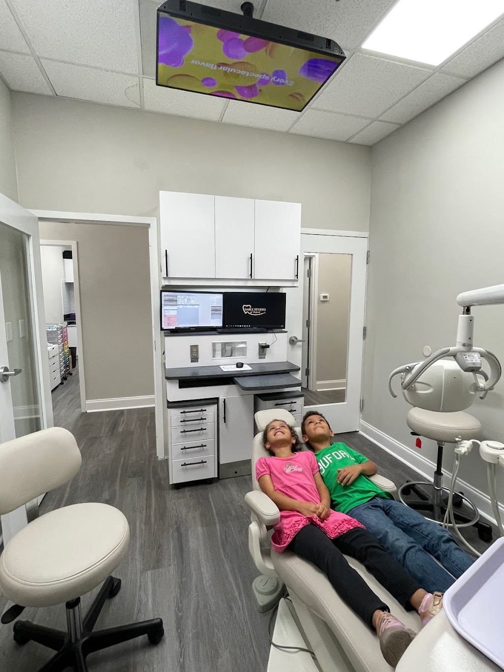 Smile Studio of Buford | 2725 Hamilton Mill Rd Ste 700, Buford, GA 30519, USA | Phone: (678) 228-8535