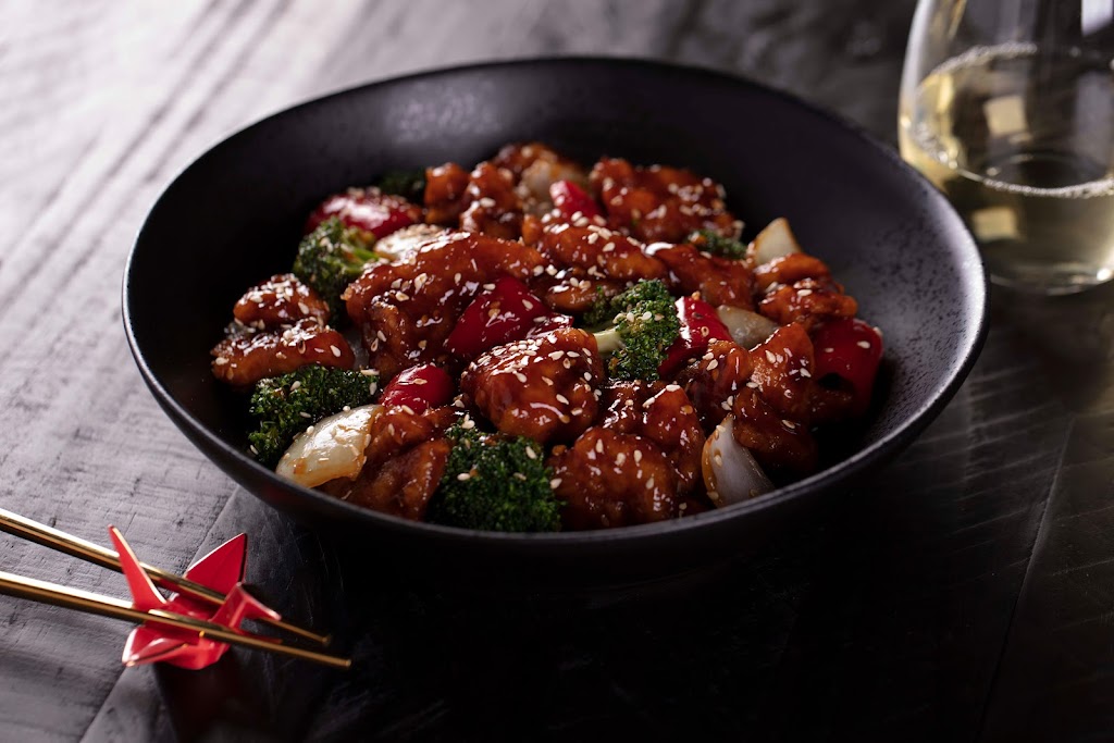 P.F. Changs | 131 Colonie Center #305, Albany, NY 12205, USA | Phone: (518) 454-0040