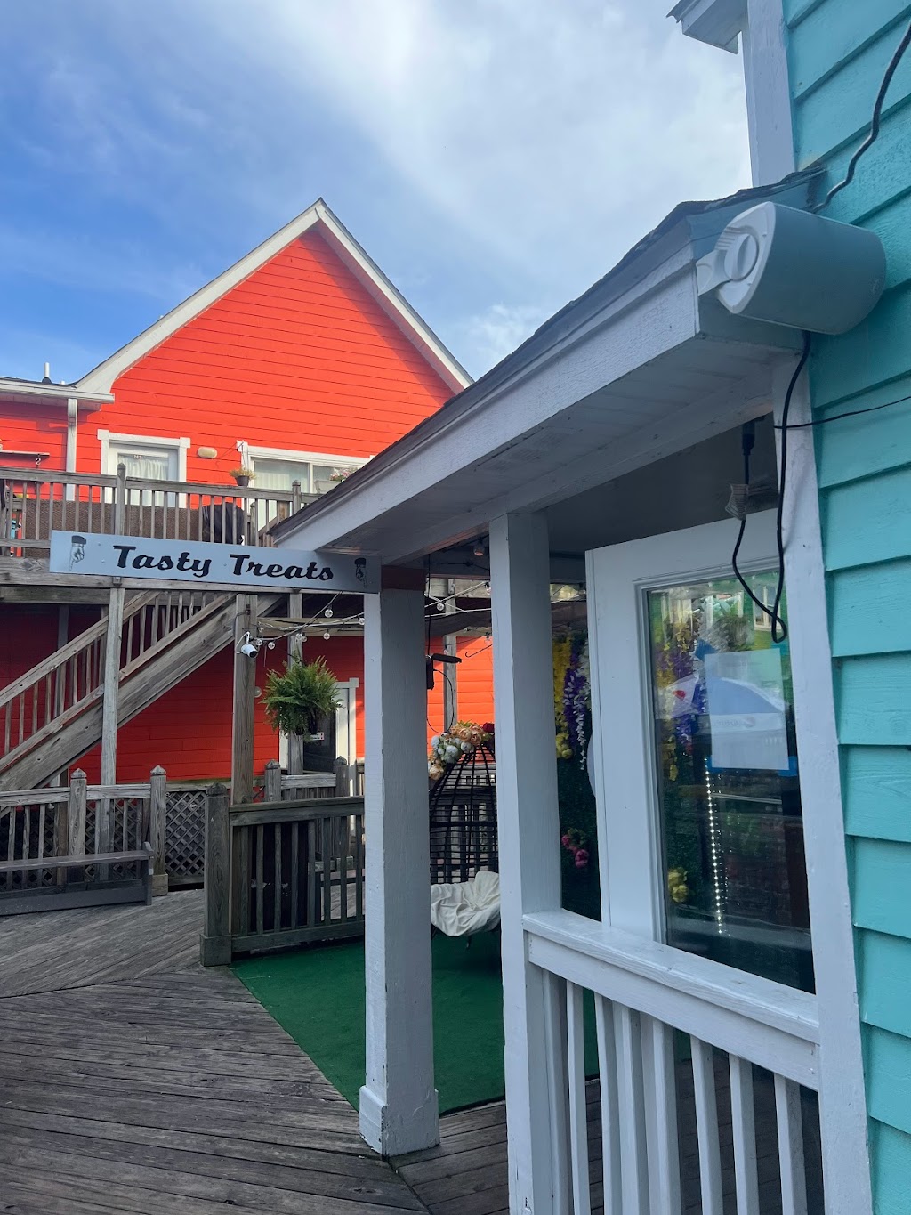 Tasty Treats | 106AB, 1159 Austin St, Corolla, NC 27927 | Phone: (252) 721-4320