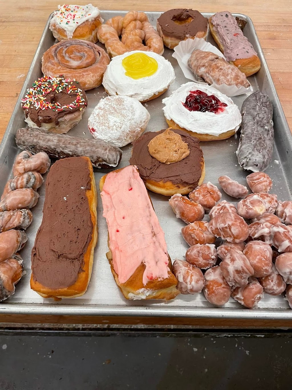 Jeffs Donuts (Jeffersonville, IN) | 5420 IN-62 #300, Jeffersonville, IN 47130, USA | Phone: (812) 283-3636