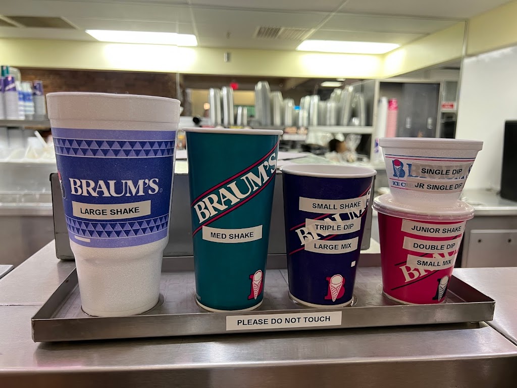 Braums Ice Cream & Dairy Store | 2680 Main St, Frisco, TX 75033, USA | Phone: (214) 872-1056