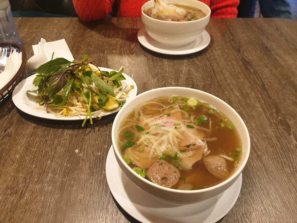 To Pho Vietnamese Restaurant | 17348 Main St, Hesperia, CA 92345, USA | Phone: (760) 983-5002