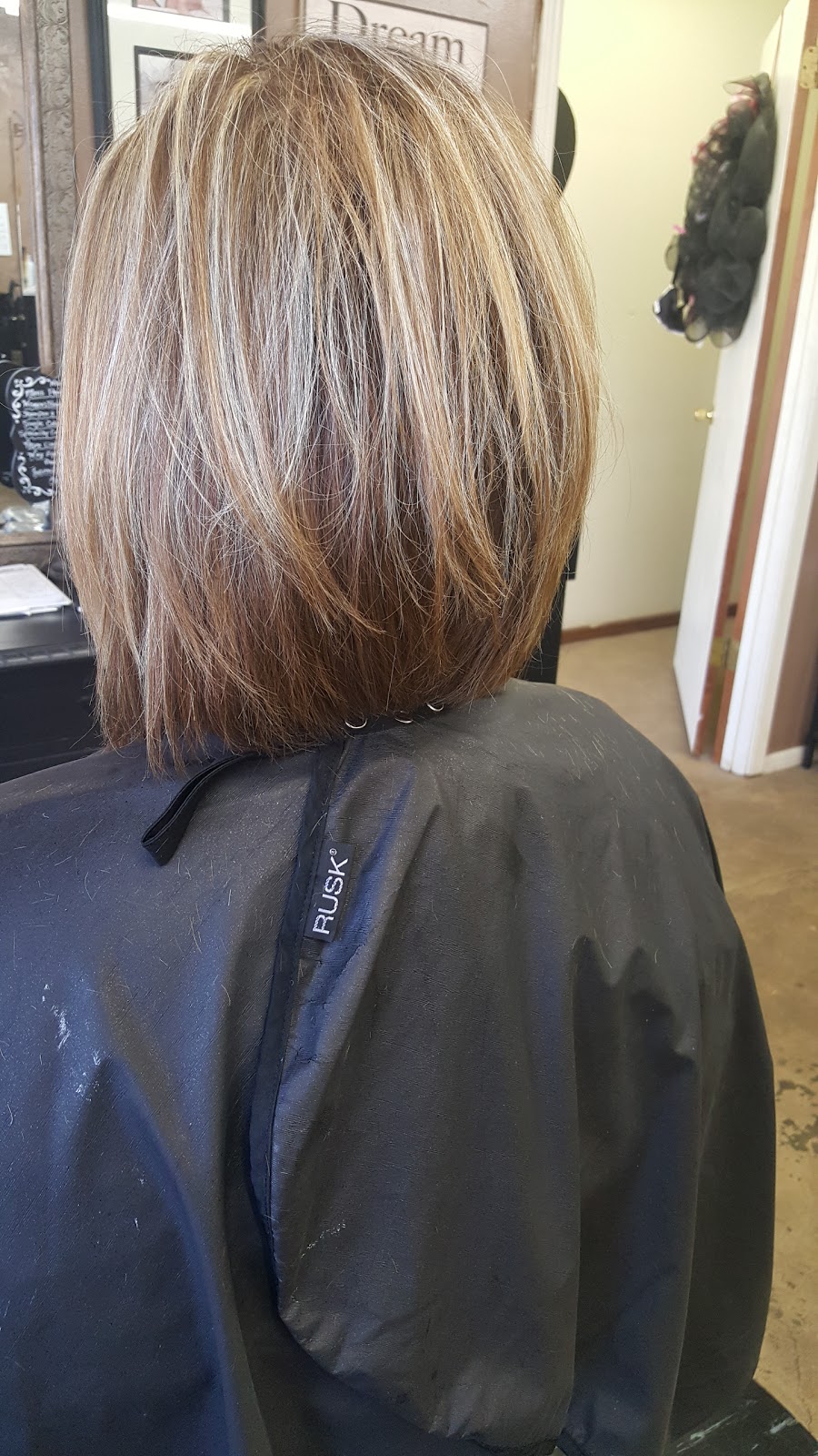 Classy Cuts | 910 Jim Thorpe Blvd, Prague, OK 74864, USA | Phone: (405) 567-2888