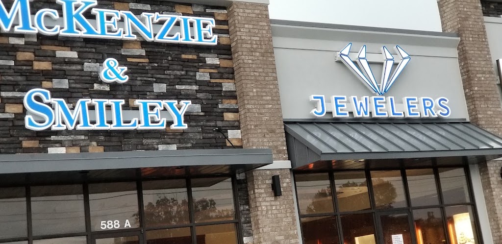 McKenzie & Smiley Jewelers | 588 Fire Station Rd Suite A, Clarksville, TN 37043, USA | Phone: (931) 553-8790