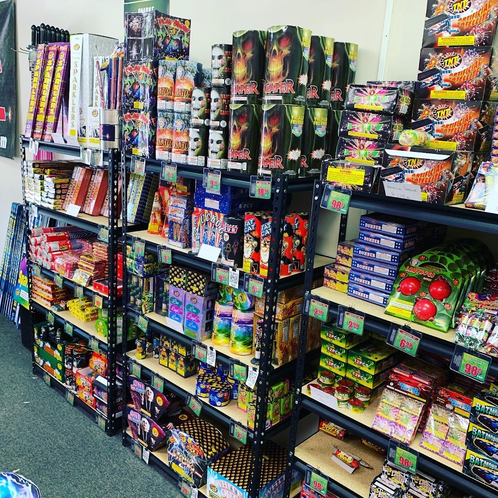 Fuse Fireworks | 3391 US-41 ALT Unit D, Clarksville, TN 37043, USA | Phone: (931) 546-9624