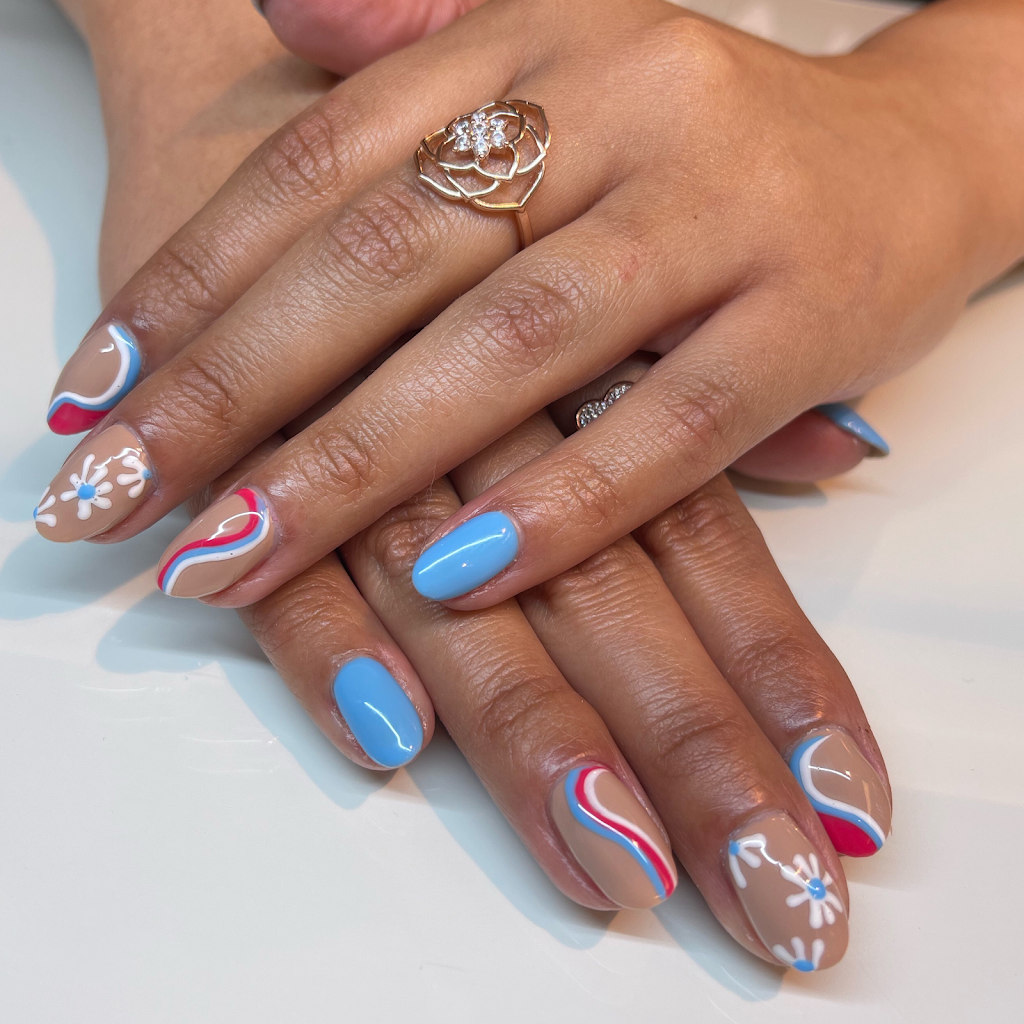 Simone’s Nail Lounge | 6650 W Archer Ave, Chicago, IL 60638, USA | Phone: (773) 801-3776