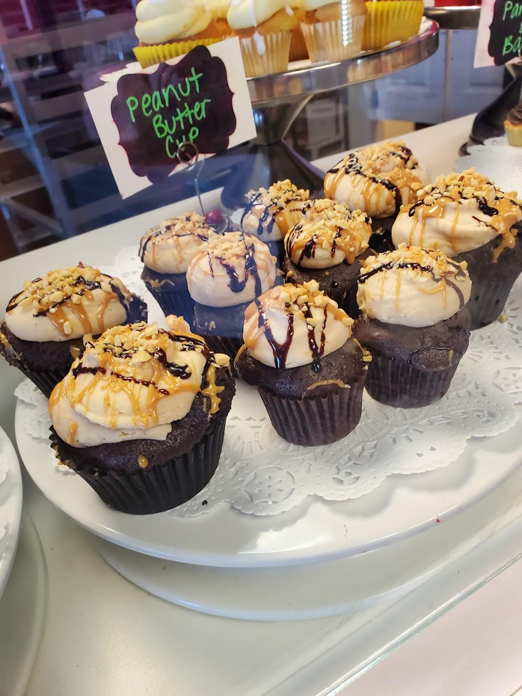 Creations Baking Company | 222 N Walnut Creek Dr, Mansfield, TX 76063 | Phone: (682) 518-3700