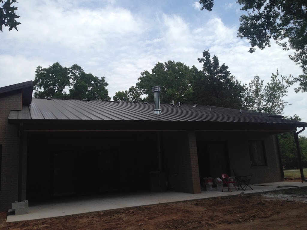 RC Roofing, Siding, and Windows | 1905 Ina Mae Ave, Del City, OK 73115, USA | Phone: (405) 684-8305