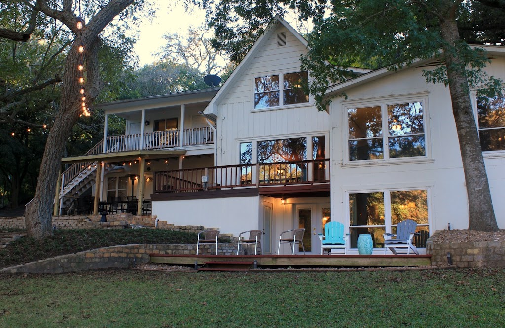 Gruene River Haven | 1491 Edwards Blvd, New Braunfels, TX 78132, USA | Phone: (409) 504-7641