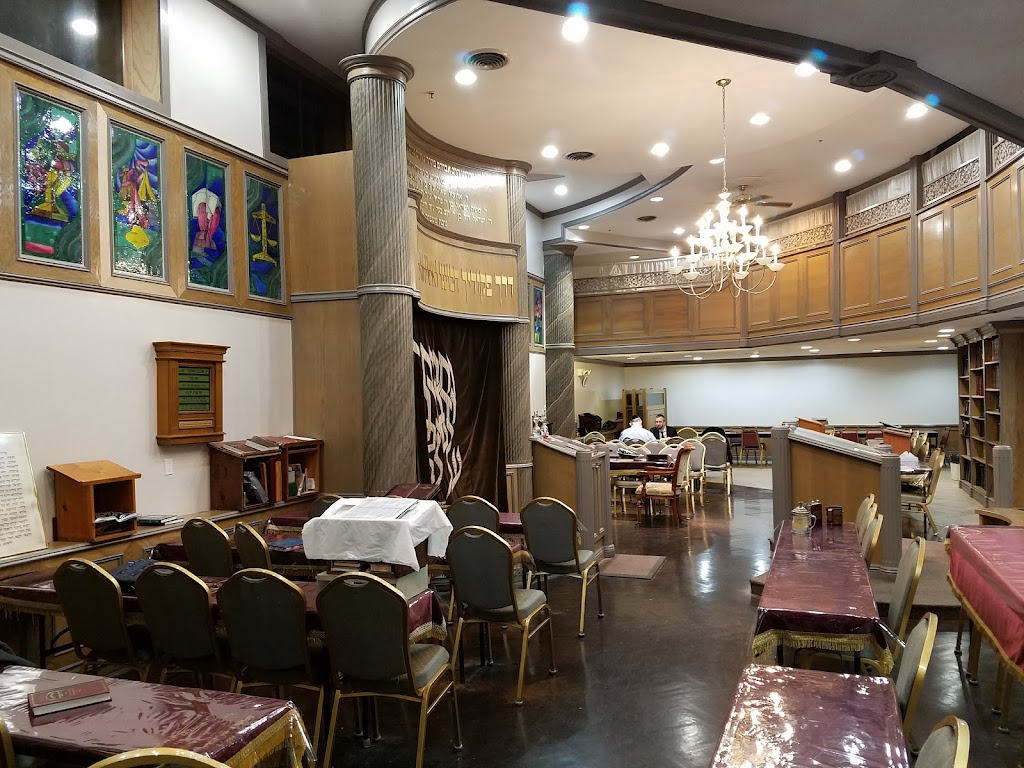 Bais Medrash Ateres Yisroel, Rabbi Blumenkrantzs Shul | 827 Cornaga Ave, Far Rockaway, NY 11691, USA | Phone: (718) 471-5346