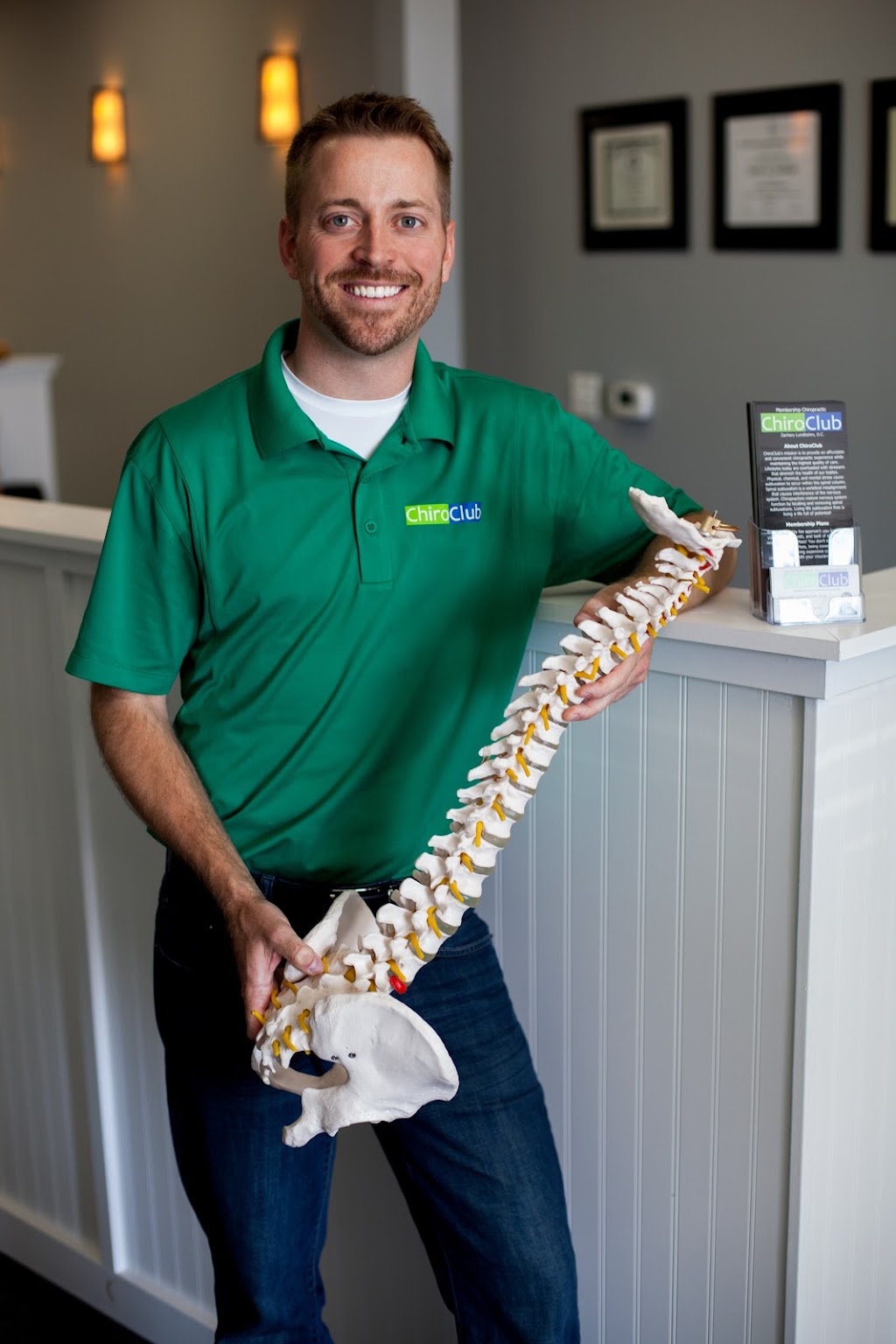 ChiroClub Chiropractic Bloomington | 7700 W Old Shakopee Rd #180, Bloomington, MN 55438 | Phone: (952) 955-9892