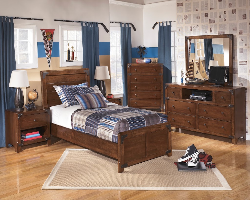 Furniture For Less | 8402 E Washington St, Indianapolis, IN 46219, USA | Phone: (317) 897-3560