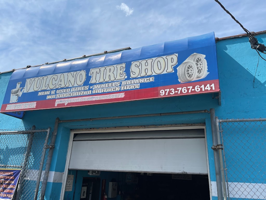 El Vulcano Tire Shop | 30 E 19th St, Paterson, NJ 07524, USA | Phone: (973) 767-6141