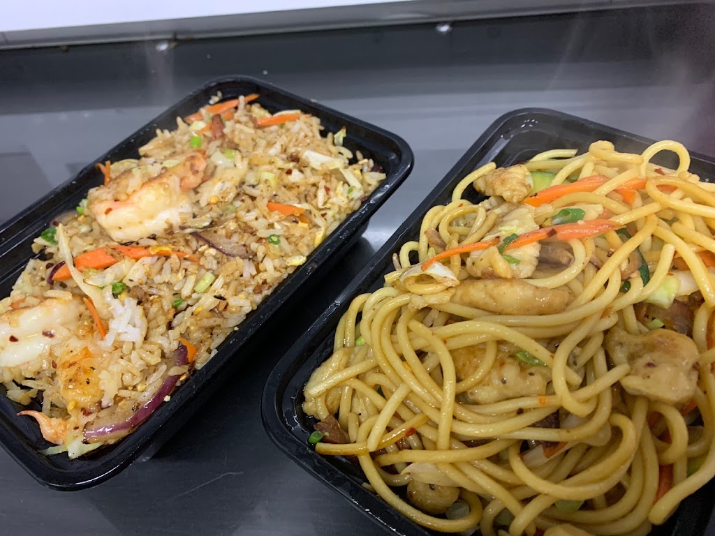 Chinos Rice n Noodles | 950 N University Dr, Fort Worth, TX 76114, USA | Phone: (817) 707-1509