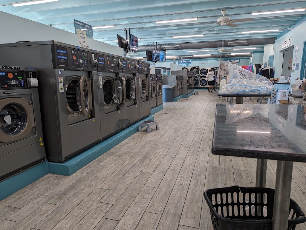 St. Petersburg Laundry | 8466 4th St N, St. Petersburg, FL 33702, USA | Phone: (727) 685-2461