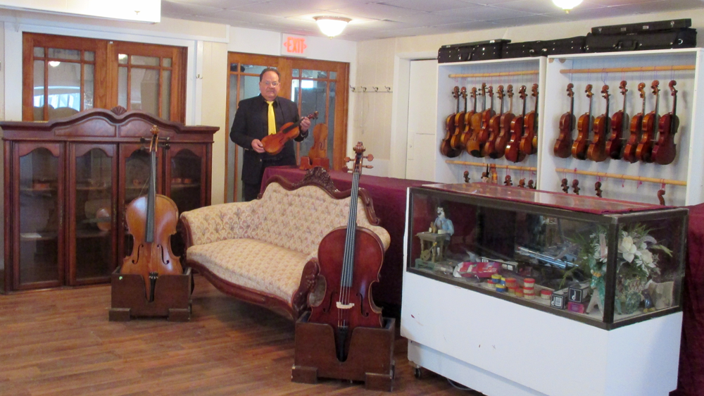 A Violin Shop | Marchitto Violin Schenectady | 511 South Ave, Schenectady, NY 12305, USA | Phone: (518) 256-1961