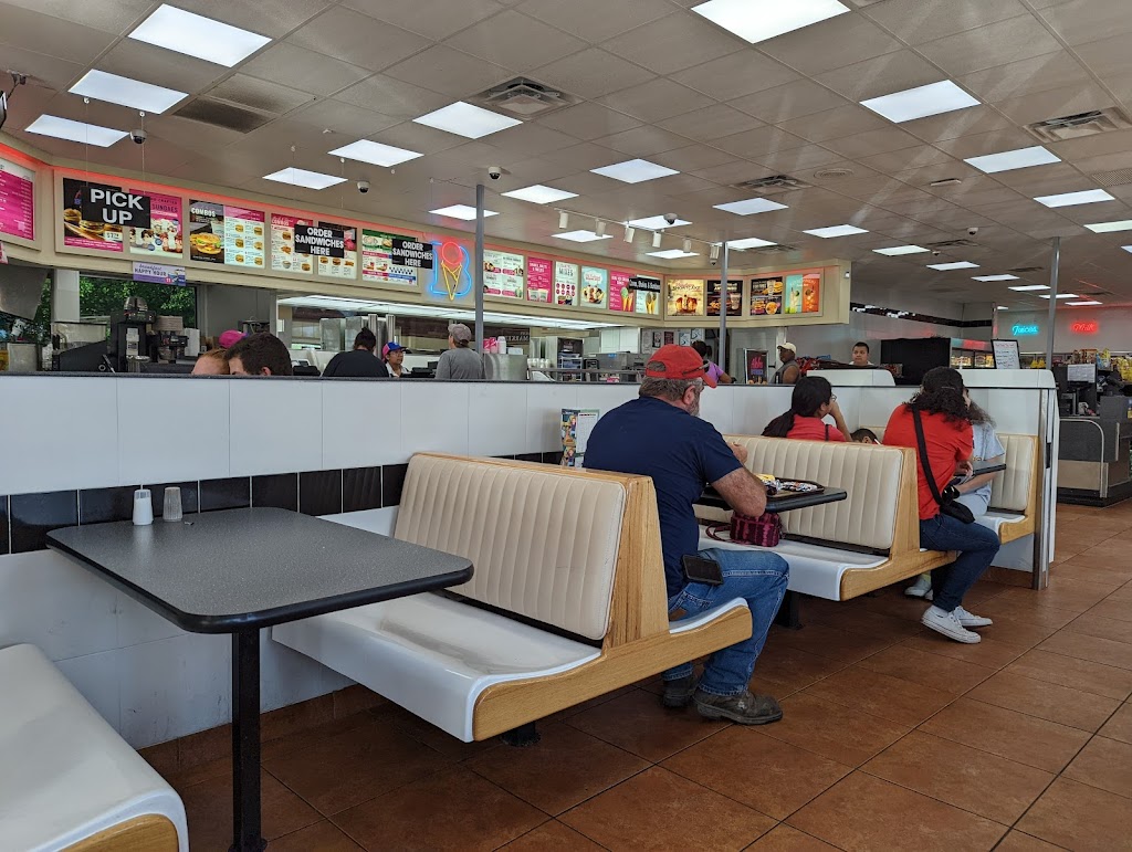 Braums Ice Cream & Dairy Store | 1800 N US 75-Central Expy 1000, McKinney, TX 75070, USA | Phone: (972) 542-0541