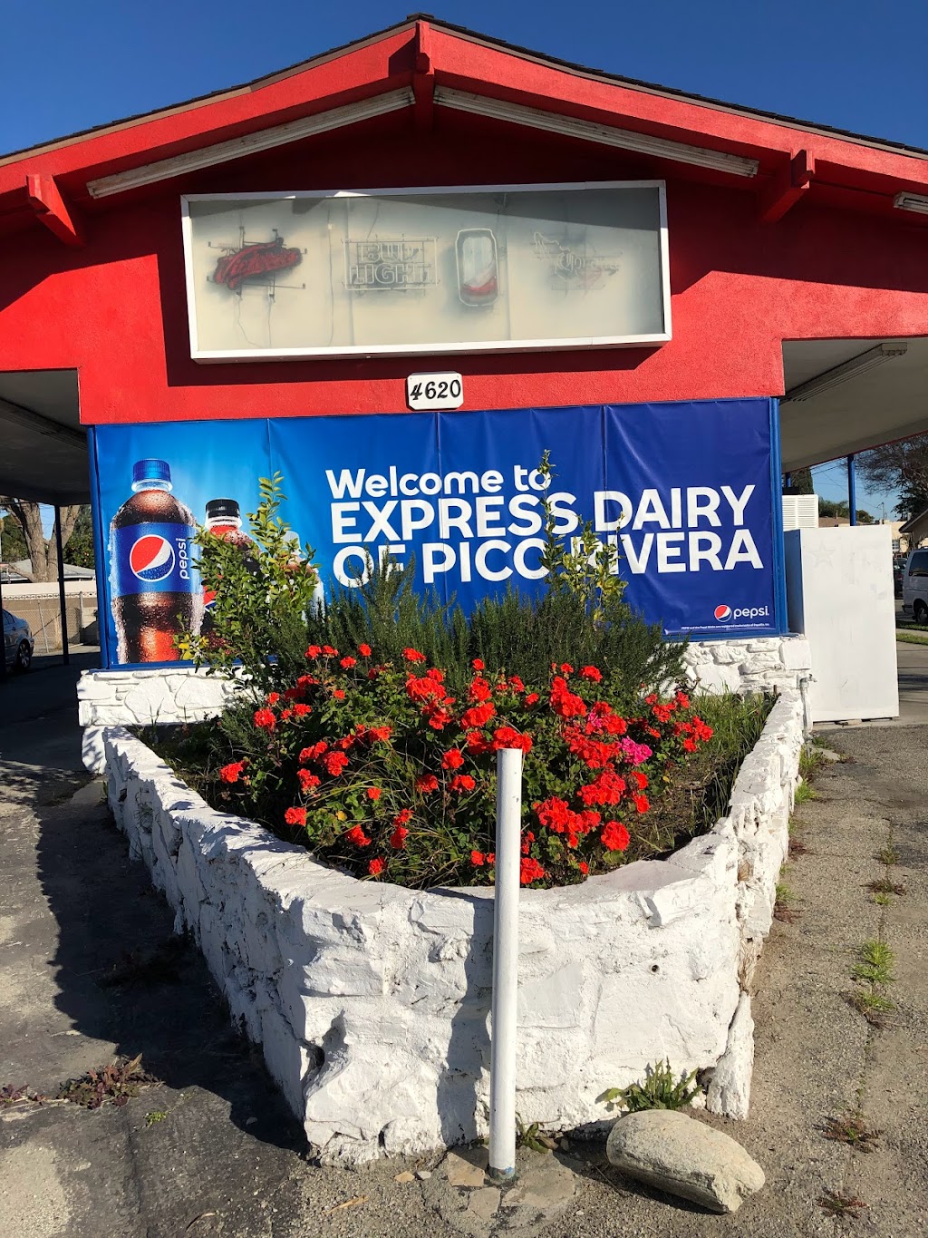 Express Dairy | 4620 Durfee Ave, Pico Rivera, CA 90660, USA | Phone: (562) 699-1054