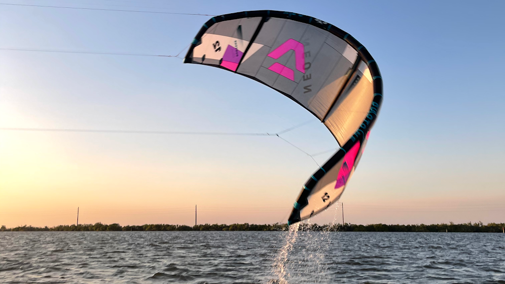321 Kiteboarding & Watersports | 801 W Cocoa Beach Causeway, Cocoa Beach, FL 32931, USA | Phone: (321) 302-5663