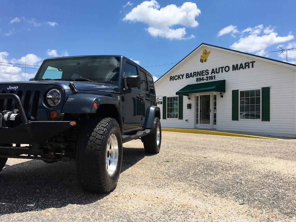 Ricky Barnes Auto Mart Inc | 405 S Wall St, Benson, NC 27504, USA | Phone: (919) 894-3161