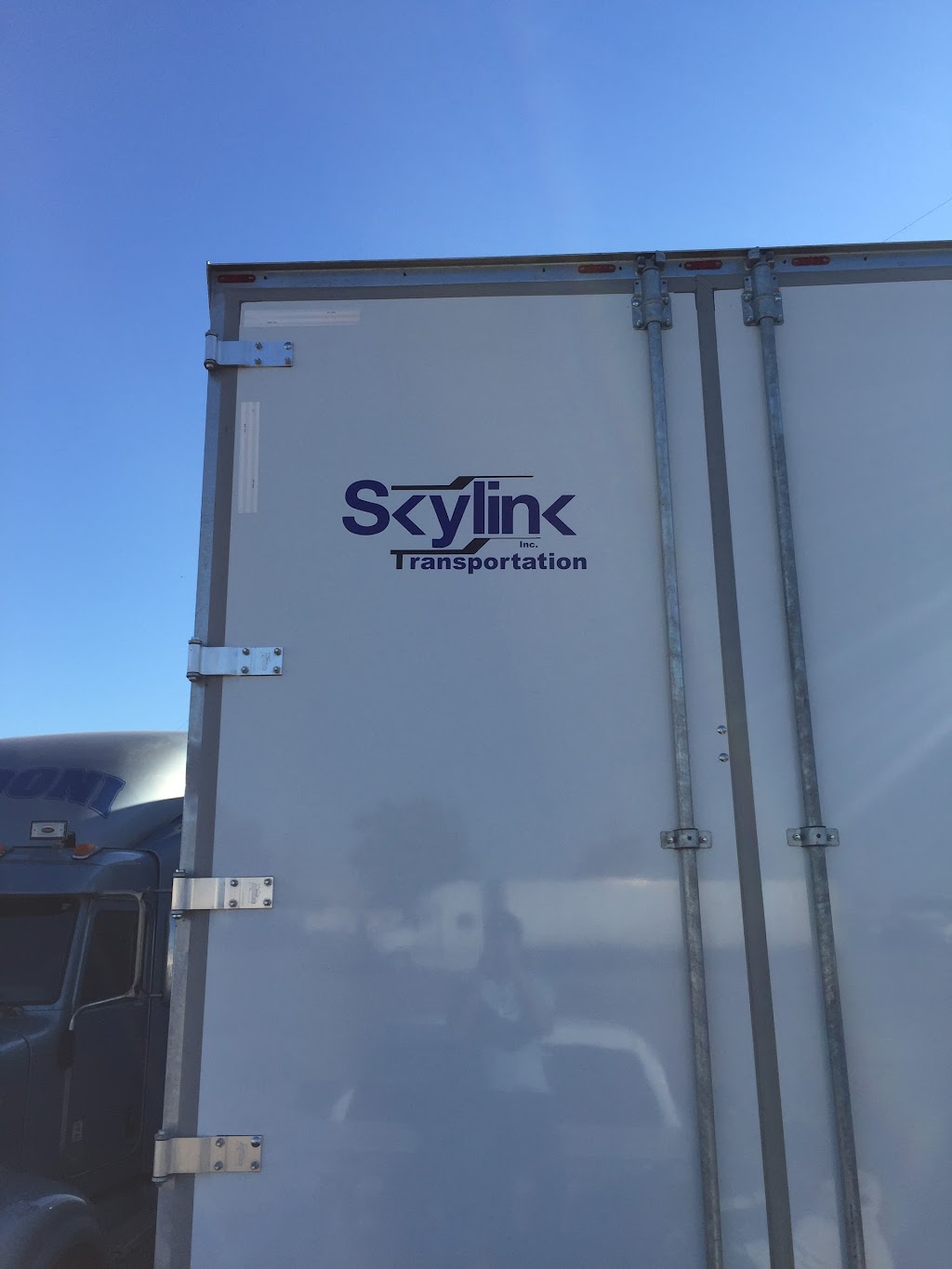 SKYLINK TRANSPORTATION ,INC | 3960 Happy Ln, Sacramento, CA 95827, USA | Phone: (916) 668-4250