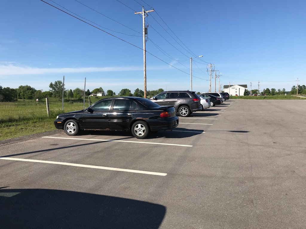 Port Washington Park & Ride | 150 E Seven Hills Rd, Port Washington, WI 53074, USA | Phone: (800) 455-7665