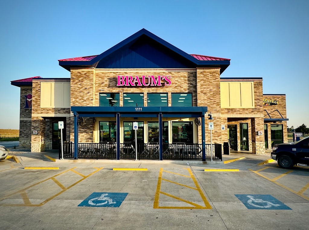 Braums Ice Cream & Dairy Store | 1111 Donald Preston Dr, Wolfforth, TX 79382, USA | Phone: (806) 833-0101