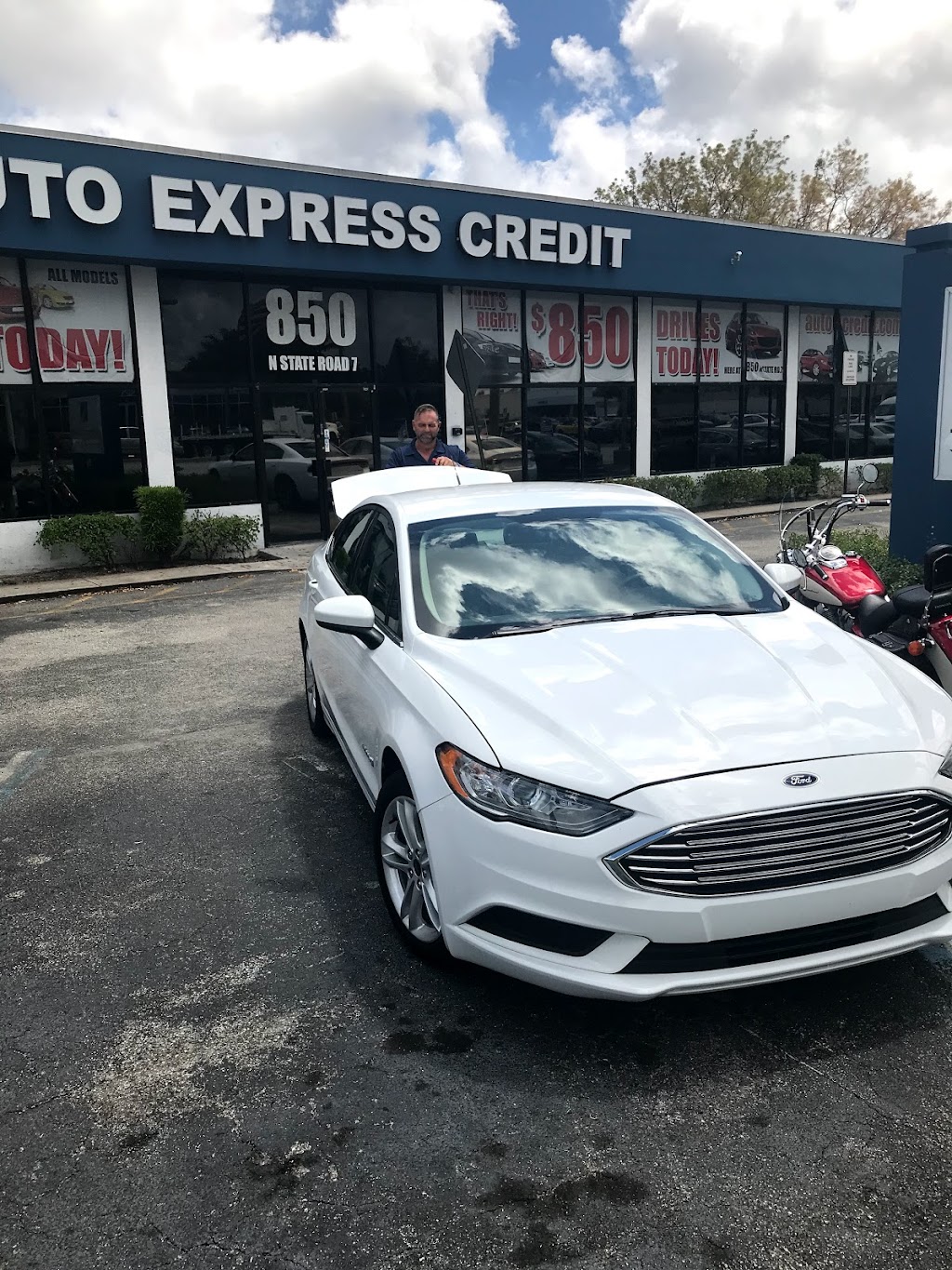 Auto Express Credit | 850 N State Rd 7, Plantation, FL 33317, USA | Phone: (954) 975-7175