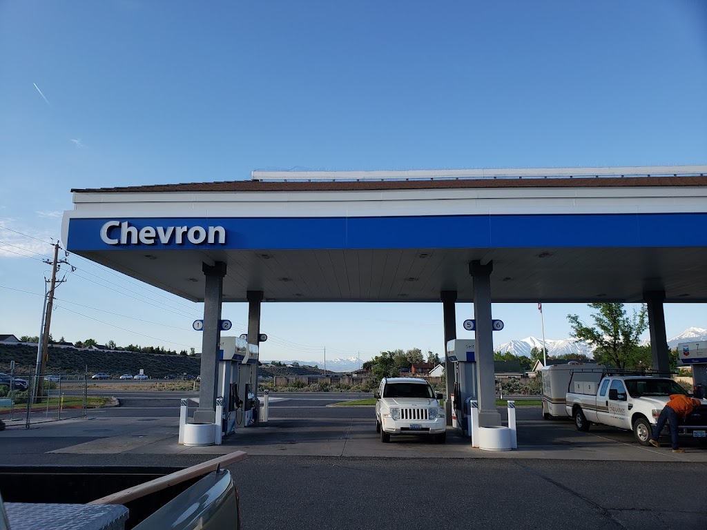 Chevron Carson City | 915 Mica Dr, Carson City, NV 89705, USA | Phone: (775) 267-0745