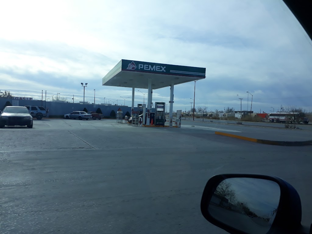 Gasolinera Pemex | Avenida Leonardo Solis Barraza No. 2205 Fracc, Urbi Villa Del Prado, 32000 Cd Juárez, Chih., Mexico | Phone: 800 736 3900