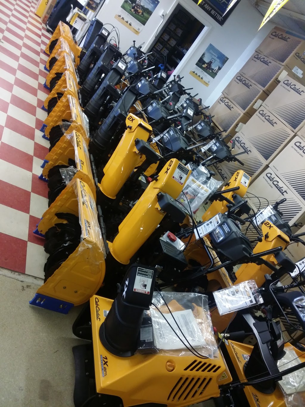 Cub Cadet Outlet of Yorktown | 5761 Hwy 17, Grafton, VA 23692, USA | Phone: (757) 874-7220