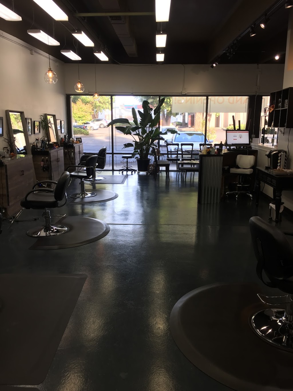 Enzo Hair Studio | 10355 SW Canyon Rd, Beaverton, OR 97005, USA | Phone: (503) 282-0805