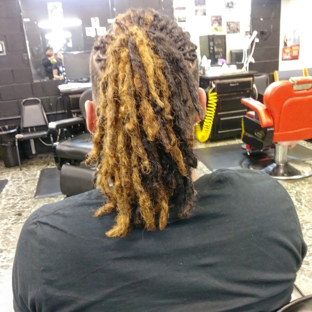 In the Cut Barbershop Salon | 7922 N MacArthur Blvd, Oklahoma City, OK 73132, USA | Phone: (405) 977-6213